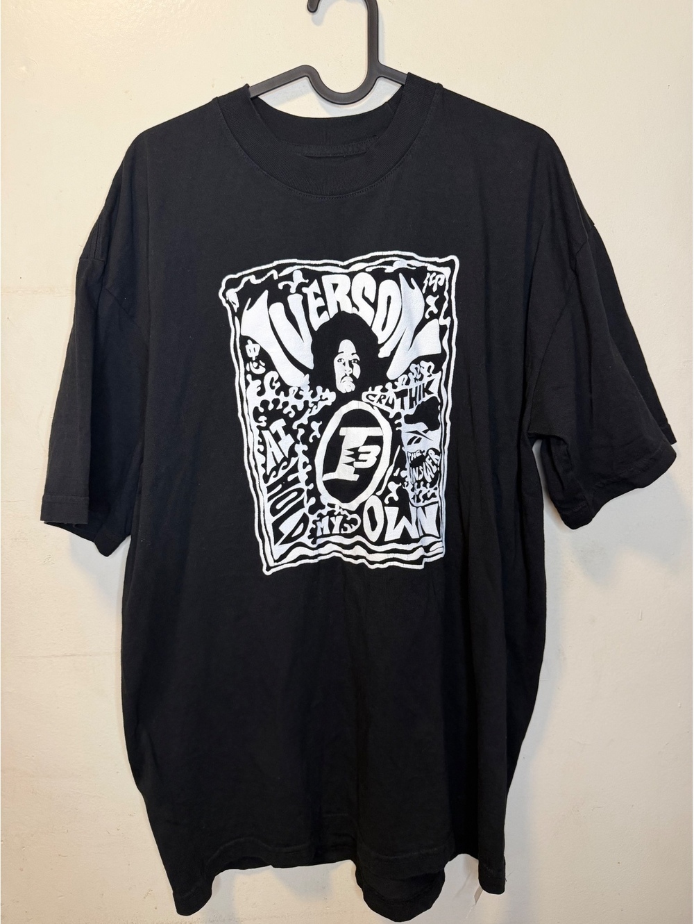 Reebok Iverson Series Black Graphic T-Shirt Size L